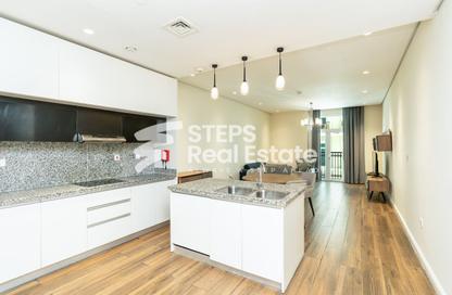 Apartment - 3 Bedrooms - 3 Bathrooms for sale in Floresta Gardens - Floresta Gardens - The Pearl Island - Doha Apartment - 3 Bedrooms - 3 Bathrooms for sale in Floresta Gardens - Floresta Gardens - The Pearl Island - Doha