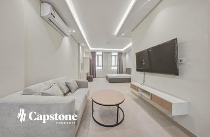 Apartment - Studio - 1 Bathroom for rent in Jaidah Square - Umm Ghuwalina - Umm Ghuwailina - Doha