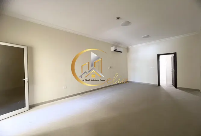 60780226 - Property Image 2