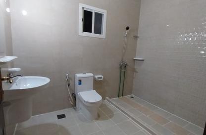 Apartment - Studio - 1 for rent in Salwa Road - Al Aziziyah - Doha