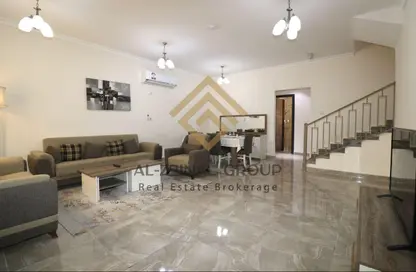 فيلا - 4 غرف نوم - 4 حمامات للبيع في الوكرة - الوكرة - الوكرة - الوكرة