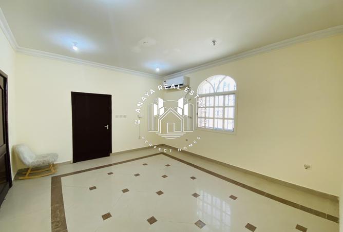 51238068 - Property Image 2