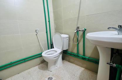 Apartment - 1 Bedroom - 1 Bathroom for rent in Umm Ghuwalina - Umm Ghuwailina - Doha