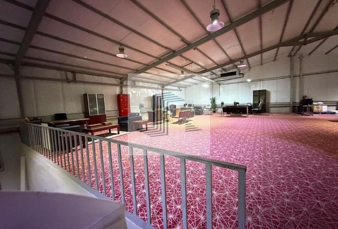 52225801 - Property Image 2