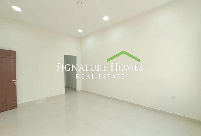 1024908 - Property Image 2