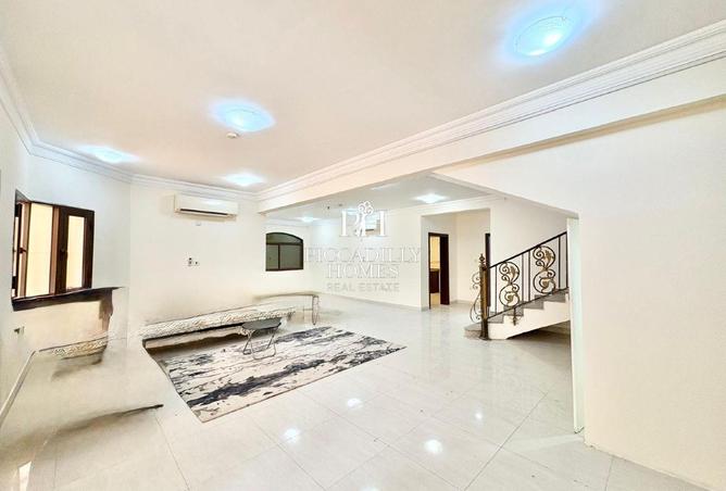 52774176 - Property Image 2