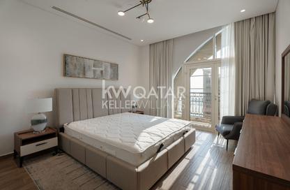 Penthouse - 3 Bedrooms - 4 Bathrooms for rent in Floresta Gardens - Floresta Gardens - The Pearl Island - Doha
