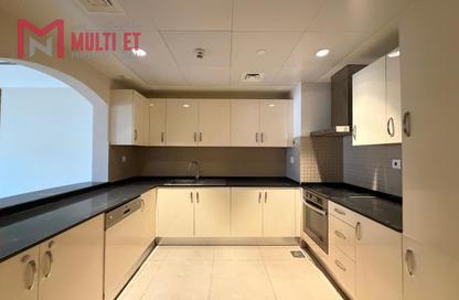 Apartment - 1 - 2 for rent in West Porto Drive - Porto Arabia - The Pearl Island - Doha