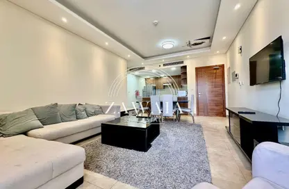 Apartment - 2 Bedrooms - 3 Bathrooms for rent in Rivan Building - Al Erkyah City - Lusail