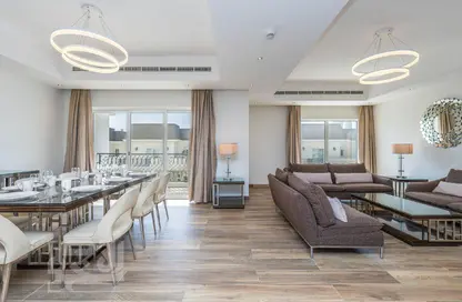 Apartment - 3 Bedrooms - 2 Bathrooms for rent in Les Maisons Blanches - Lusail