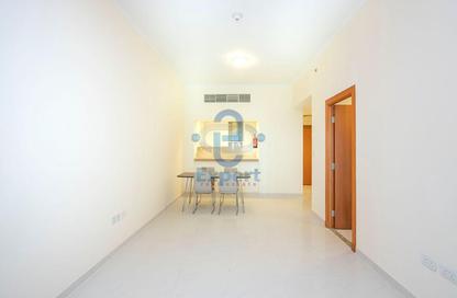 Apartment - 2 Bedrooms - 3 Bathrooms for sale in Viva West - Viva Bahriyah - The Pearl Island - Doha Apartment - 2 Bedrooms - 3 Bathrooms for sale in Viva West - Viva Bahriyah - The Pearl Island - Doha