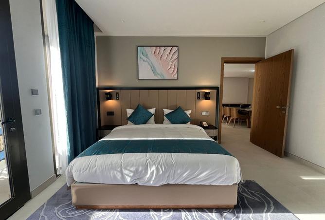 1001745 - Property Image 2