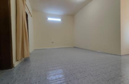 Apartment - 1 Bedroom - 1 Bathroom for rent in Bin Omran 35 - Fereej Bin Omran - Doha Apartment - 1 Bedroom - 1 Bathroom for rent in Bin Omran 35 - Fereej Bin Omran - Doha