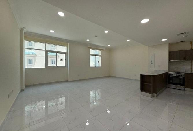 56418877 - Property Image 2