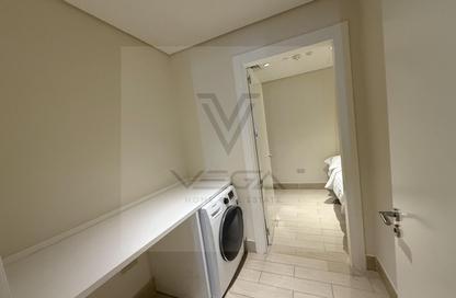 Apartment - 2 Bedrooms - 3 Bathrooms for rent in West Bay - Doha