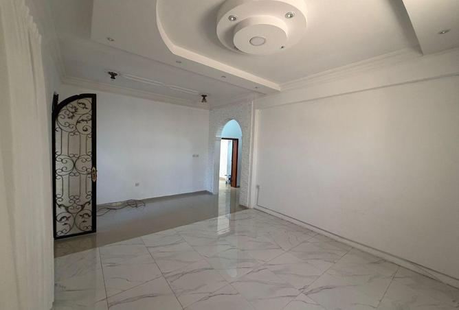 57139880 - Property Image 3