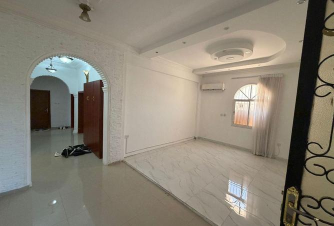 57139880 - Property Main Image
