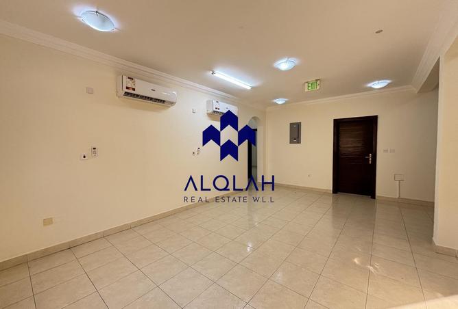 60387438 - Property Image 3