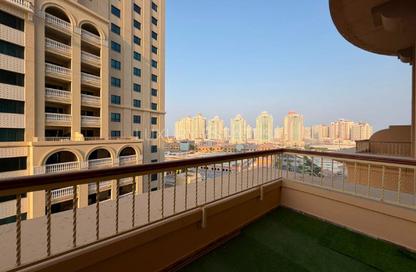 Apartment - 1 Bedroom - 2 Bathrooms for rent in West Porto Drive - Porto Arabia - The Pearl Island - Doha
