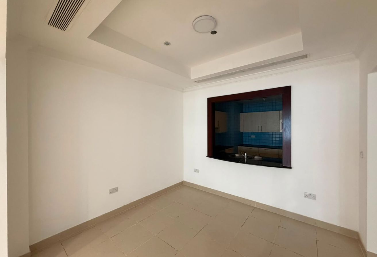 One BHK|With Balcony| Semi Furnished thumbnail 6
