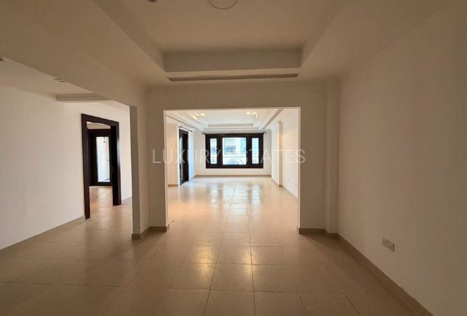 60333399 - Property Main Image