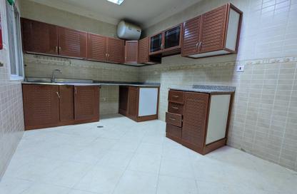 Apartment - 2 Bedrooms - 2 Bathrooms for rent in Muntazah 7 - Al Muntazah - Doha