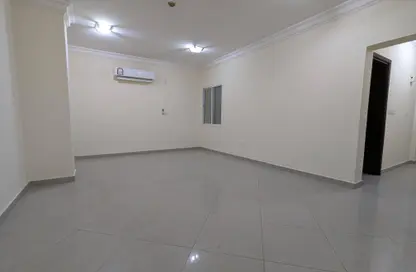 Apartment - 2 Bedrooms - 2 Bathrooms for rent in Muntazah 7 - Al Muntazah - Doha