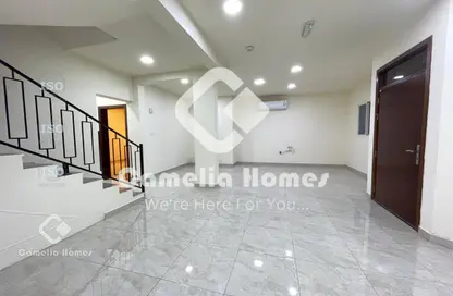 Compound - 6 Bedrooms - 5 Bathrooms for rent in Bu Hamour Street - Abu Hamour - Doha Compound - 6 Bedrooms - 5 Bathrooms for rent in Bu Hamour Street - Abu Hamour - Doha