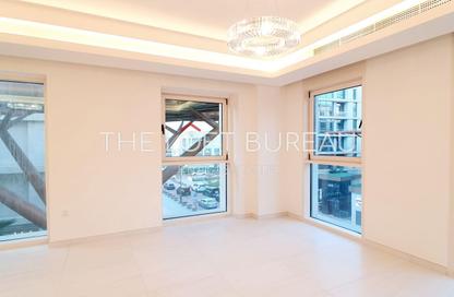 Apartment - 1 Bedroom - 2 Bathrooms for sale in Crystal Residence - Gewan Island - The Pearl Island - Doha