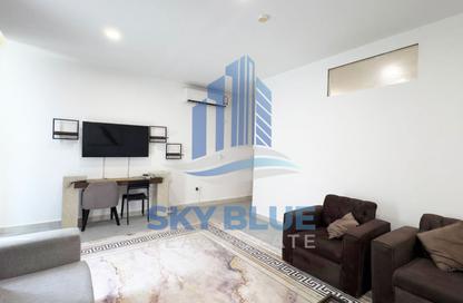Apartment - 1 Bedroom - 1 Bathroom for rent in Al Duhail - Al Duhail - Doha