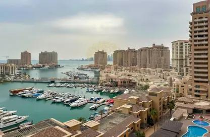 Apartment - 2 Bedrooms - 3 Bathrooms for rent in West Porto Drive - Porto Arabia - The Pearl Island - Doha