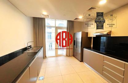 Apartment - 3 Bedrooms - 4 Bathrooms for rent in Floresta Gardens - Floresta Gardens - The Pearl Island - Doha