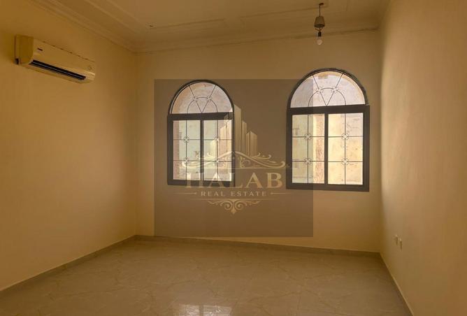 58523856 - Property Image 2