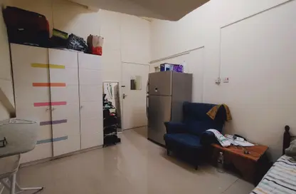 Apartment - Studio - 1 Bathroom for rent in Fereej Kulaib - Doha