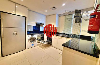 Apartment - 3 Bedrooms - 4 Bathrooms for rent in Abraj Bay - Abraj Quartiers - The Pearl Island - Doha