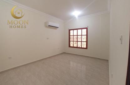 Apartment - 1 Bedroom - 2 Bathrooms for rent in Old Al Ghanim - Al Ghanim - Doha Apartment - 1 Bedroom - 2 Bathrooms for rent in Old Al Ghanim - Al Ghanim - Doha