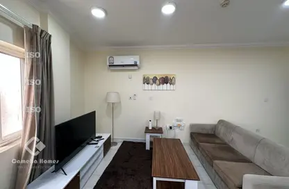 Apartment - 1 Bedroom - 1 Bathroom for rent in Umm Ghwailina Comm - Umm Ghuwalina - Umm Ghuwailina - Doha Apartment - 1 Bedroom - 1 Bathroom for rent in Umm Ghwailina Comm - Umm Ghuwalina - Umm Ghuwailina - Doha
