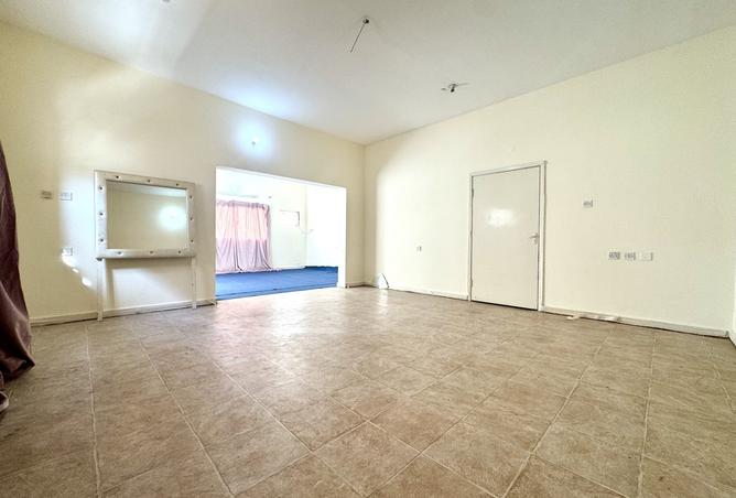 61226254 - Property Main Image