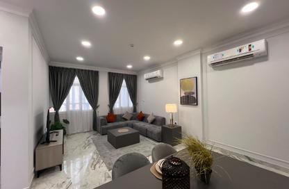 Apartment - 2 Bedrooms - 2 Bathrooms for rent in Al Nasr Street - Al Nasr - Doha