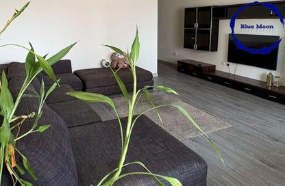 Apartment - 1 Bedroom - 2 Bathrooms for rent in East Porto Drive - Porto Arabia - The Pearl Island - Doha
