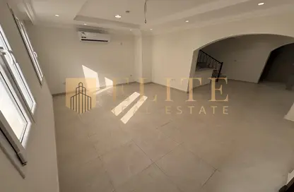 فيلا - 6 غرف نوم - 6 حمامات للايجار في الريان - الريان - الدوحة