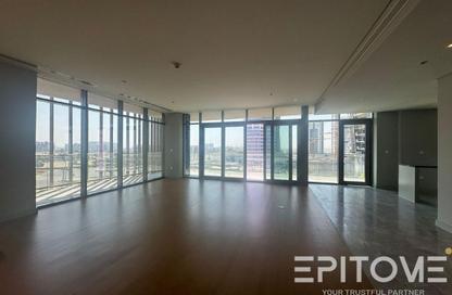 Apartment - 1 Bedroom - 2 Bathrooms for sale in Seef Lusail Tower 1 - Seef Lusail - Lusail City - Lusail