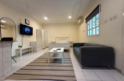Apartment - Studio - 1 Bathroom for rent in West Bay - West Bay - Doha Apartment - Studio - 1 Bathroom for rent in West Bay - West Bay - Doha