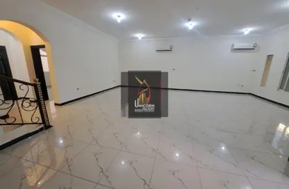 Compound - 5 Bedrooms - 4 Bathrooms for rent in Ain Khaled Villas - Ain Khaled - Doha