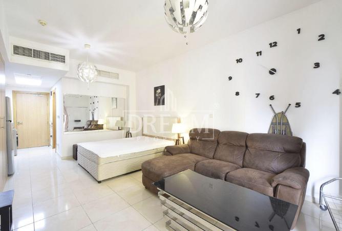 54926887 - Property Image 2