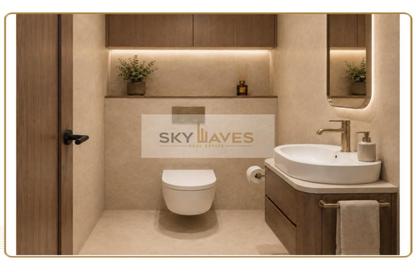 Apartment - 1 Bedroom - 2 Bathrooms for sale in City Avenue Building A - City Avenue - Al Erkyah City - Lusail