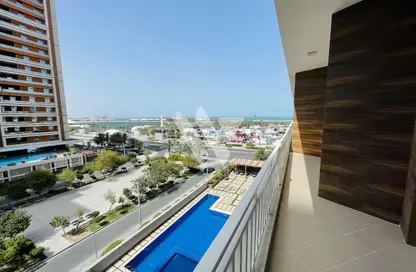 Apartment - 2 Bedrooms - 3 Bathrooms for rent in Lusail Residence - Marina District - Lusail