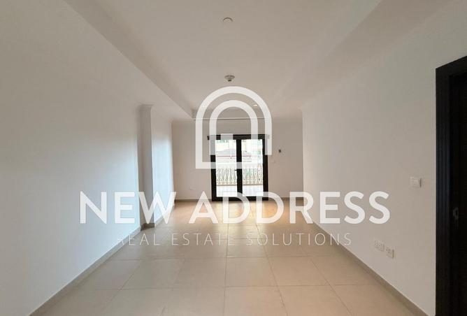 974157 - Property Image 2