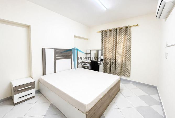 56098002 - Property Image 2