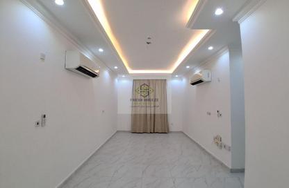 Apartment - 3 - 3 for rent in Muntazah 7 - Al Muntazah - Doha
